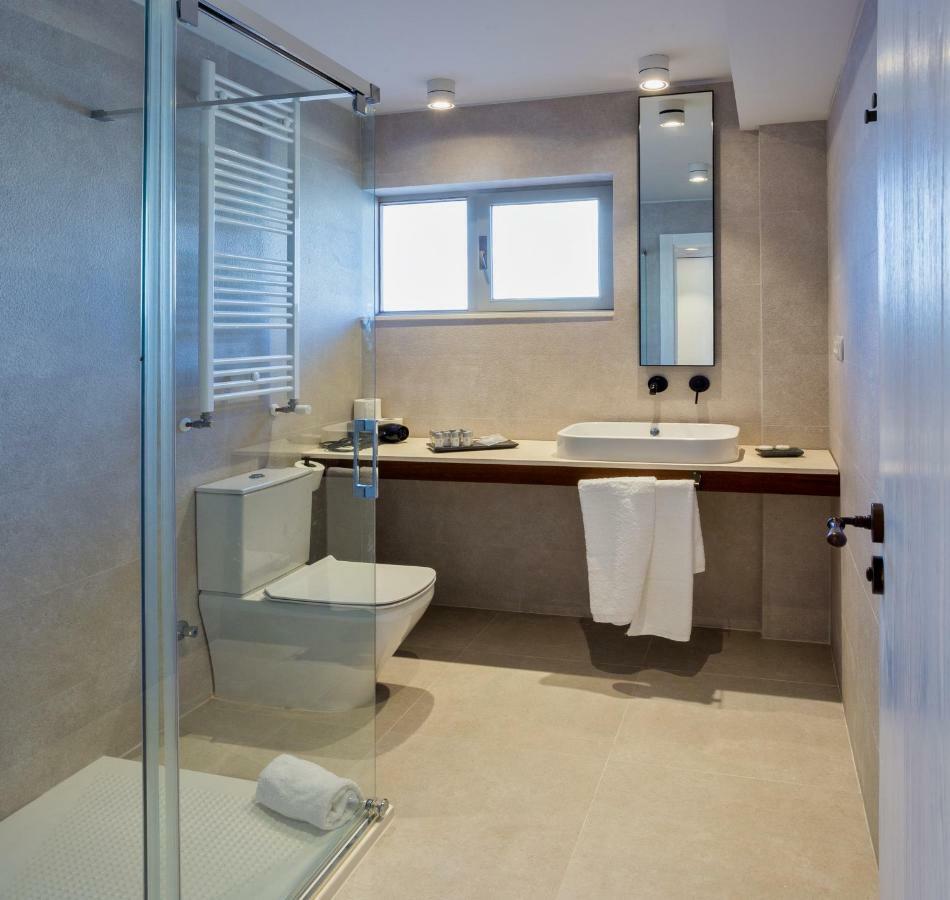 Apartamentos Barcella Tapia タピア・デ・カサリエゴ エクステリア 写真