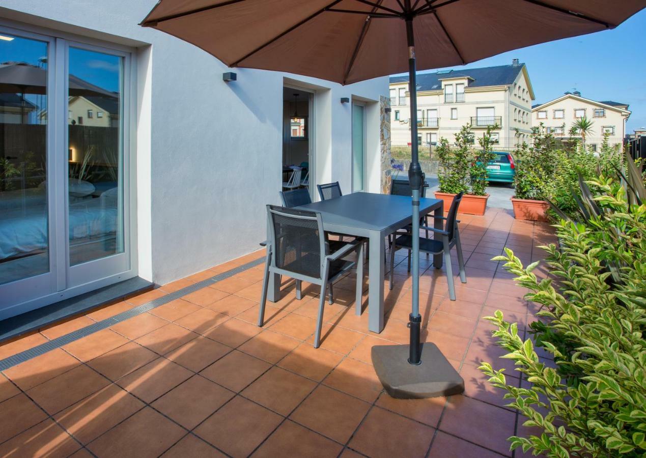 Apartamentos Barcella Tapia タピア・デ・カサリエゴ エクステリア 写真
