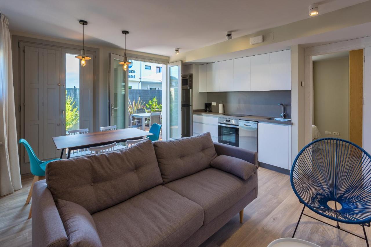 Apartamentos Barcella Tapia タピア・デ・カサリエゴ エクステリア 写真